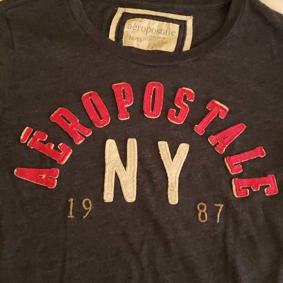 Aeropostale blue tshirt - Picture 2 of 4